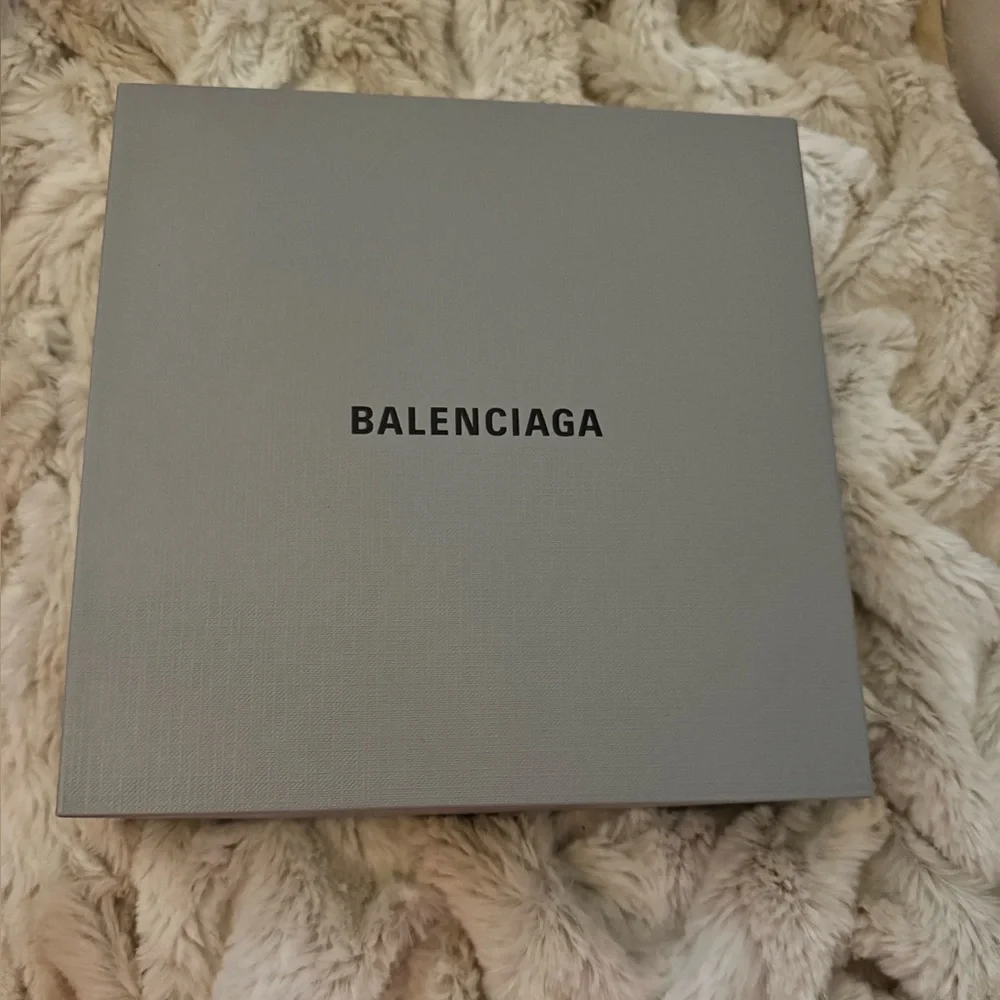 Balenciaga BB Logo Black Leather Belt silver buckle - Picture 3 of 8